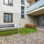 White And Grey In Cracow With Parking By Renters * Cracovia