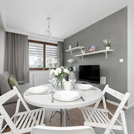 Apartman White And Grey In Cracow With Parking By Renters Krakkó