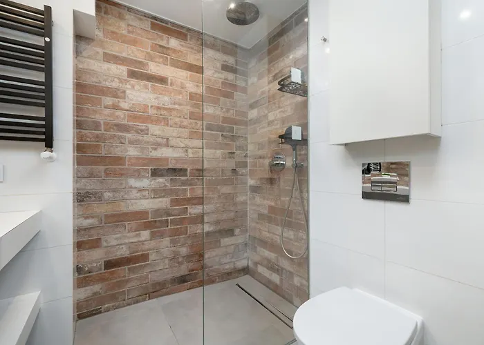 Apartman White And Grey In Cracow With Parking By Renters