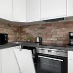White And Grey In Cracow With Parking By Renters Appartement Cracovie